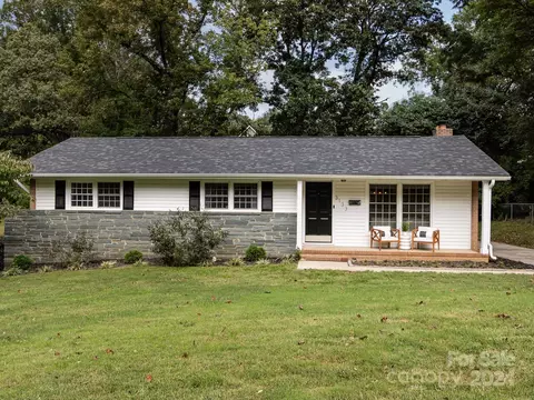 3133 Spring Valley Rd, Charlotte, NC 28210