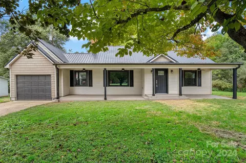 8850 Sugar Hill Rd, Marion, NC 28752