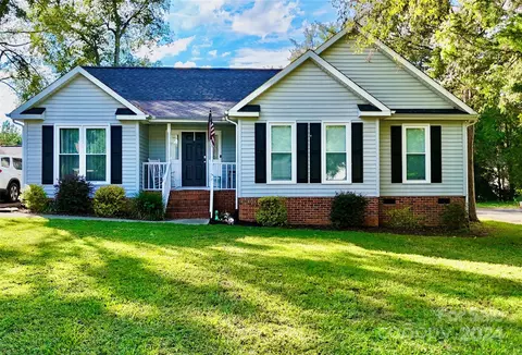 1670 Amanda Ln, Rock Hill, SC 29730