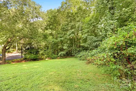 999 Bent Creek Ranch Rd, Asheville, NC 28806