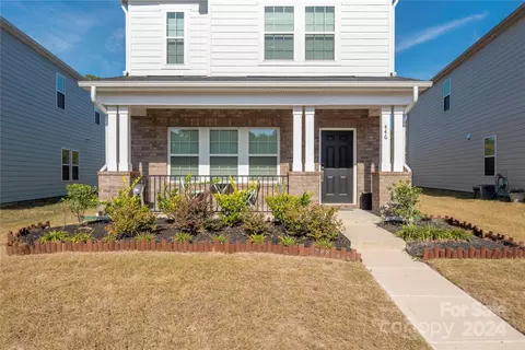 Exterior - 446 Cranford Dr, Pineville, NC 28134 photo 1 of 5