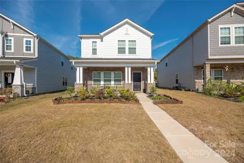 446 Cranford Dr, Pineville, NC 28134