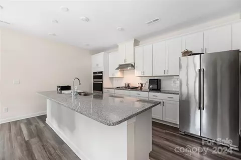 Kitchen - 446 Cranford Dr, Pineville, NC 28134 photo 1 of 2