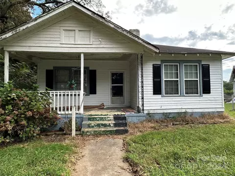 903 W Sixth Ave, Gastonia, NC 28052