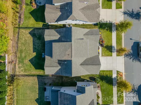 2826 Walker Rd, Matthews, NC 28105 photo 8