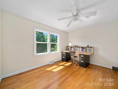 460 Bailey St, Mars Hill, NC 28754 photo 14