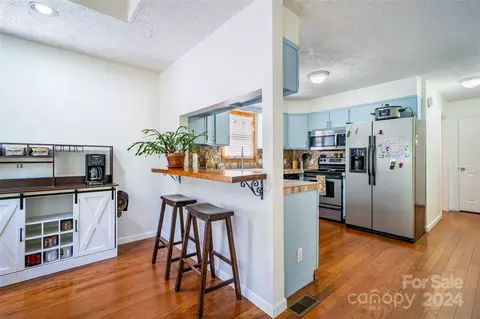 Kitchen - 204 Mint Way, Flat Rock, NC 28731 photo 1 of 3