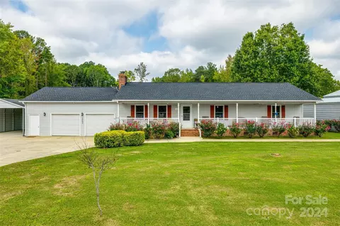 1503 Fairhope Rd, York, SC 29745