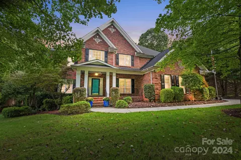 1006 Patricians Ln, Monroe, NC 28110