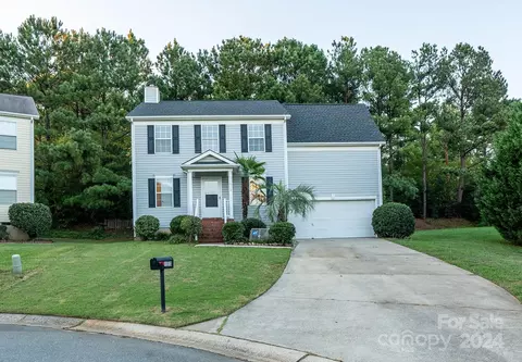 11513 Blue Lilac Ln, Charlotte, NC 28269