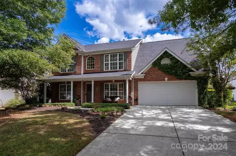 1023 Enderbury Dr, Indian Trail, NC 28079