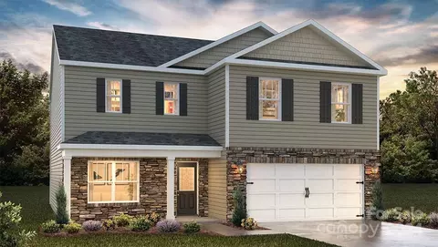 819 Adelston Ln, Asheville, NC 28804