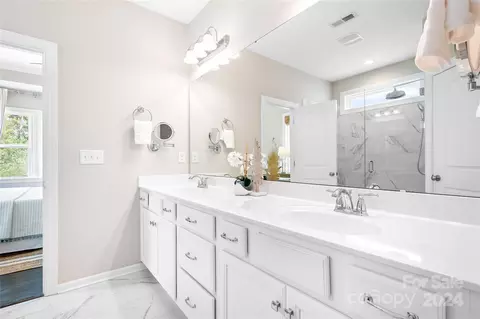 Bath - 420 Broadleaf Dr, Denver, NC 28037 photo 1 of 3
