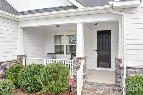 Exterior - 420 Broadleaf Dr, Denver, NC 28037 photo 2 of 11