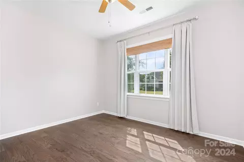 Bedroom - 420 Broadleaf Dr, Denver, NC 28037 photo 2 of 3