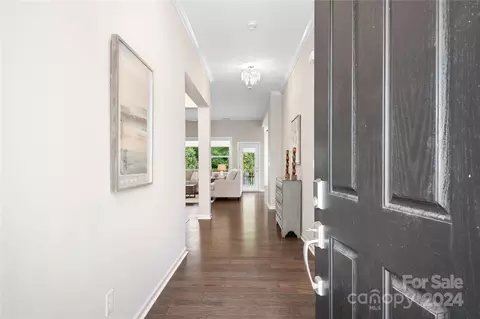 Entry Way - 420 Broadleaf Dr, Denver, NC 28037 photo 1 of 2