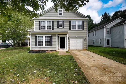 4132 Chandler Haven Dr, Charlotte, NC 28269
