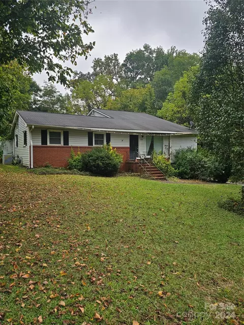121 Brymer Rd, Gastonia, NC 28056