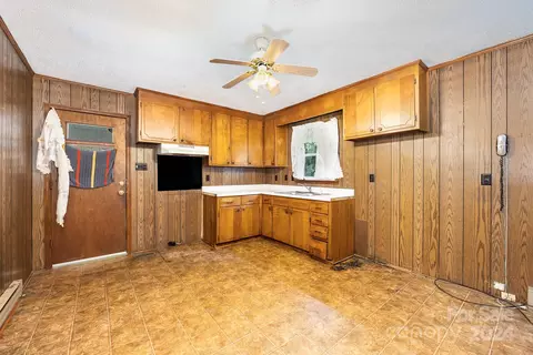 Kitchen - 1122 Laurel St, Salisbury, NC 28144 photo 1 of 1