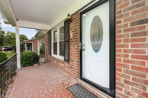 Exterior - 1122 Laurel St, Salisbury, NC 28144 photo 3 of 3