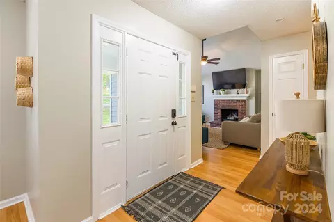 218 Bubbling Well Rd, Denver, NC 28037 photo 4