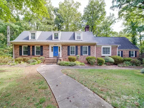 3028 Mt Vernon Dr, Gastonia, NC 28056