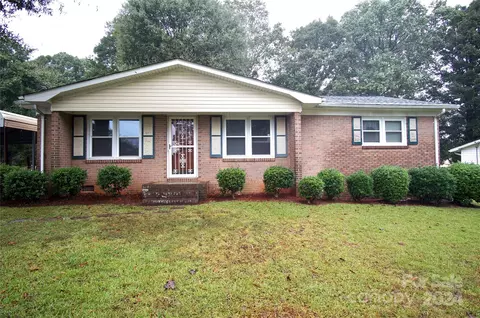 1934 Normandy Rd, Kannapolis, NC 28081