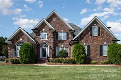745 King Fredrick Sw Ln SW, Concord, NC 28027