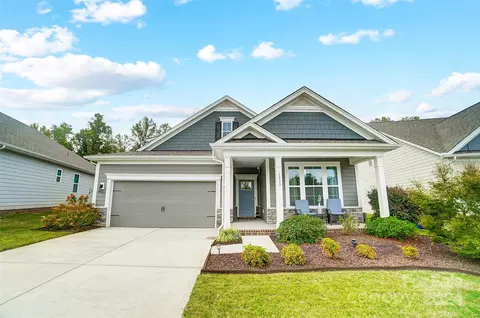 1033 Eddisbury Cv, Waxhaw, NC 28173