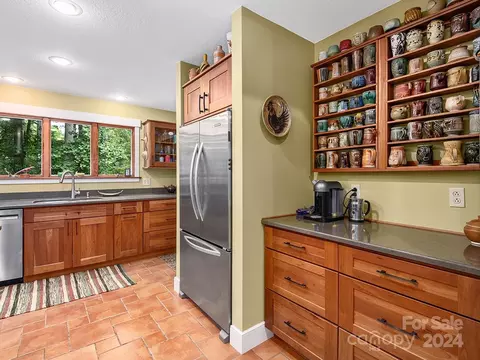 Kitchen - 184 Upper White Oak Rd, Mars Hill, NC 28754 photo 2 of 3