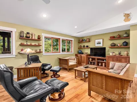 Living - 184 Upper White Oak Rd, Mars Hill, NC 28754 photo 1 of 3