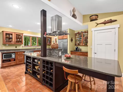Kitchen - 184 Upper White Oak Rd, Mars Hill, NC 28754 photo 1 of 3