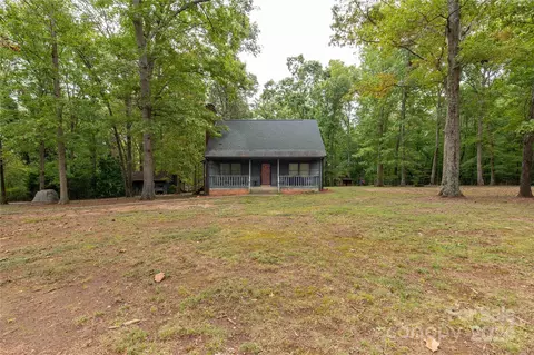 3282 Henry Knob Rd, Clover, SC 29710