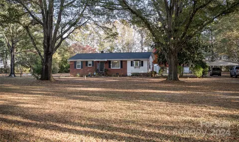 5775 Hightower Rd, Fort Lawn, SC 29714
