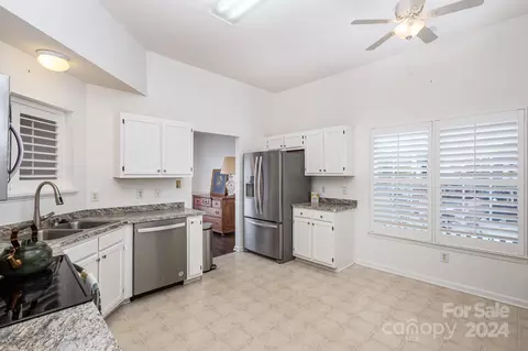 Kitchen - 4979 Bentridge Nw Dr NW, Concord, NC 28027 photo 2 of 2