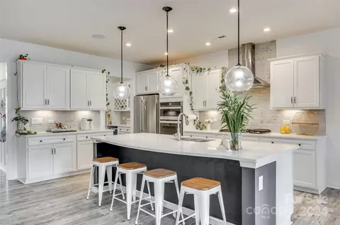 8520 Mccullough Club Dr, Fort Mill, SC 29715