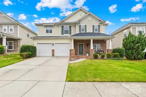 114 Silverspring Pl, Mooresville, NC 28117
