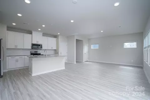 1002 Freeman View Dr, Albemarle, NC 28001 photo 8