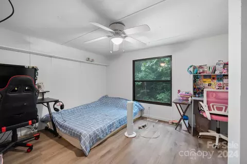 Bedroom - 110 Bd Ave, Morganton, NC 28655 photo 2 of 2