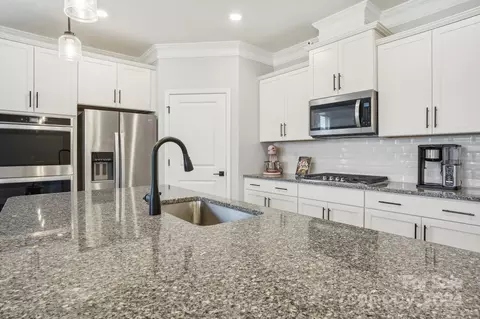 4203 Millstream Rd, Denver, NC 28037 photo 8