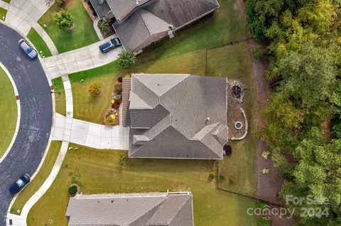 1907 Midtrain Dr, Matthews, NC 28105 photo 4