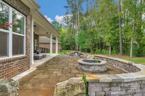 1907 Midtrain Dr, Matthews, NC 28105 photo 31