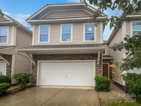 854 Summerlake Dr, Fort Mill, SC 29715