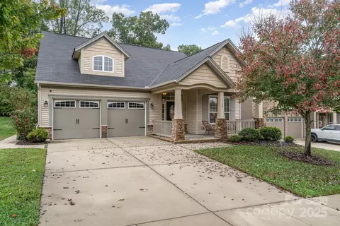 3150 Helmsley Ct, Concord, NC 28027