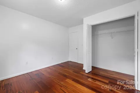 Bedroom - 1886 Red Berry Ln, Conover, NC 28613 photo 8 of 8