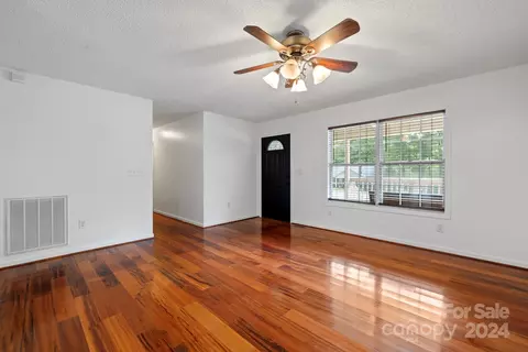 Living - 1886 Red Berry Ln, Conover, NC 28613 photo 4 of 4