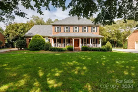 9331 Penshurst Trce, Charlotte, NC 28210