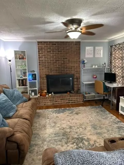  3405 Eva Nw Dr NW, Concord, NC 28027 photo 3