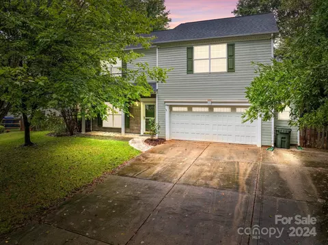 9029 Old Barnette Pl, Huntersville, NC 28078