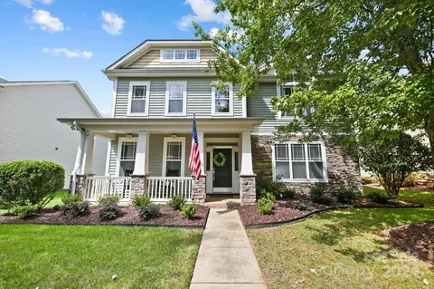 3008 Triple Crown Dr, Indian Trail, NC 28079